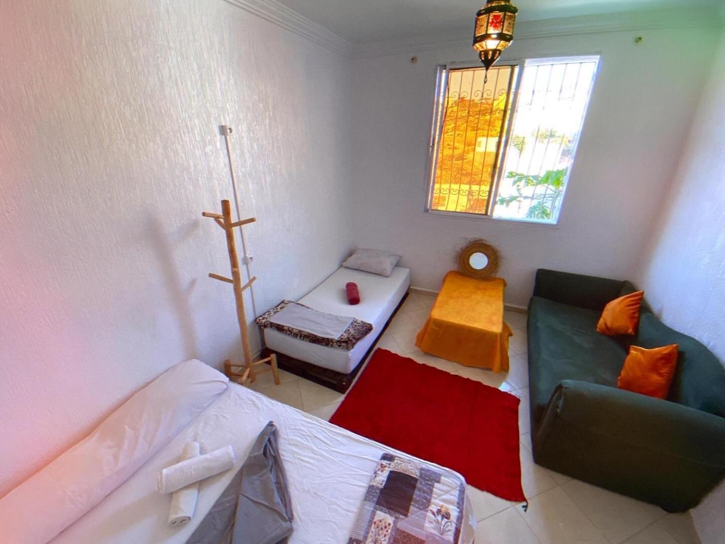 Red Carpet Surf Camp Sea, Mountain & Garden Escape Hotel Tamraght ภายนอก รูปภาพ